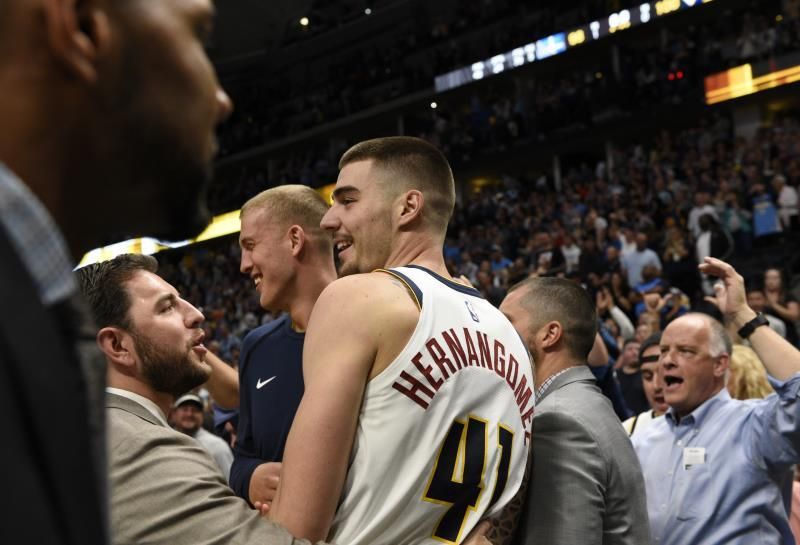 Juancho estuvo perfecto en el triunfo de los Nuggets; Marc destaca con un doble-doble