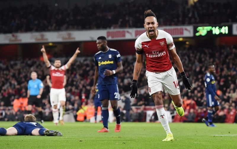 El Arsenal golea al Fulham (4-1) y recupera la alegría