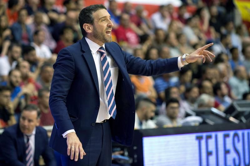 Un Estudiantes en apuros visita al UCAM Murcia