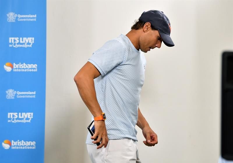 Nadal se retira por precaución debido a un problema en el muslo izquierdo