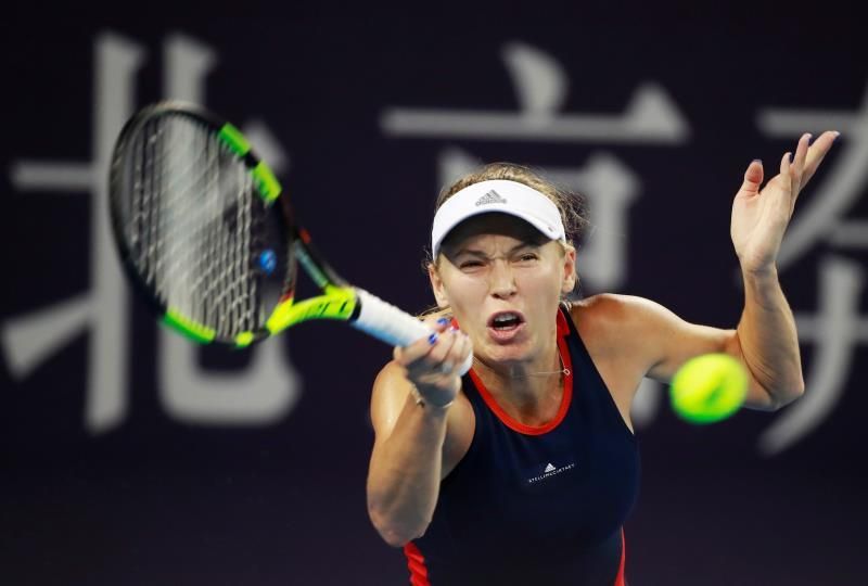 Andreescu vence a Wozkiacki y se cita con Venus Williams en cuartos