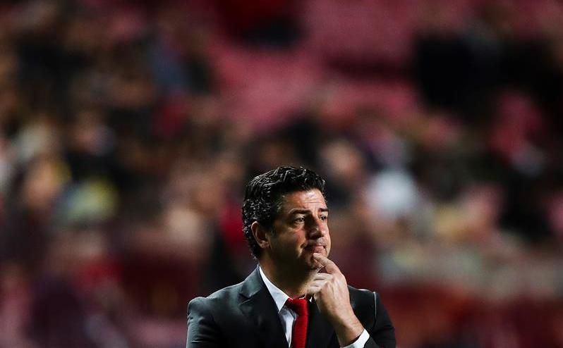 El Benfica destituye al entrenador Rui Vitória