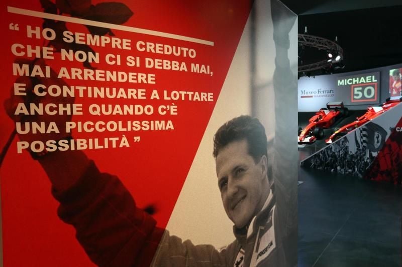 Ferrari felicita a Schumacher por su 50 cumpleaños con una exposición
