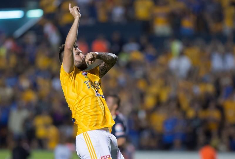 El francés Gignac rescata para los Tigres un empate en casa del León