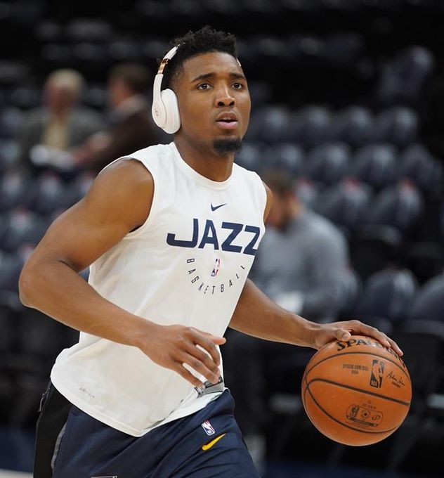 106-93. Mitchell y Jazz mantienen a Magic en el camino de la derrota