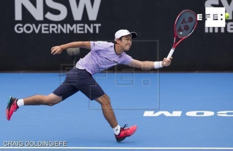 El argentino Schwartzman sufre frente a Nishioka pero accede a semifinales
