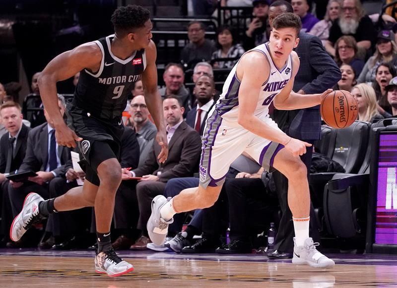 112-102. Hield y los triples deciden triunfo de Kings ante los Pistons