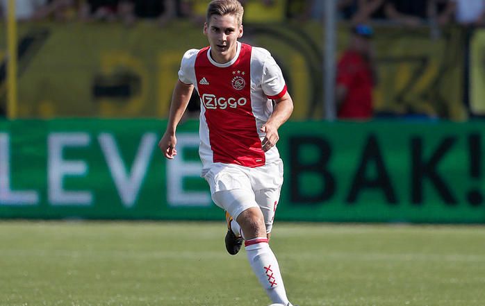 Wöber viajará mañana a Sevilla