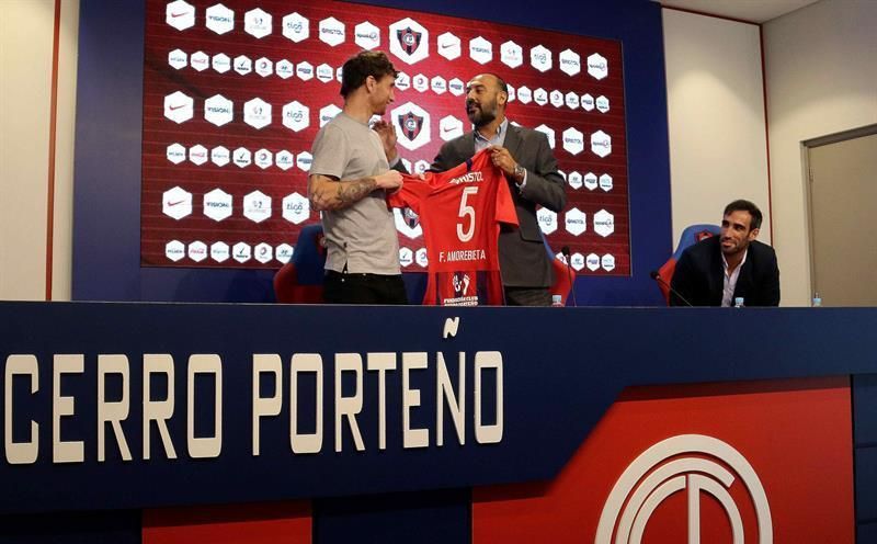 Fernando Amorebieta se suma a Cerro Porteño