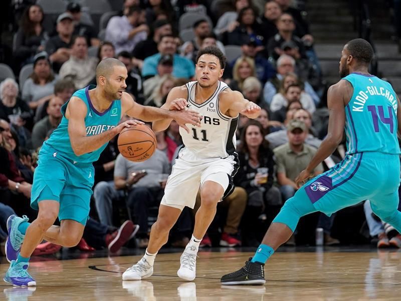 93-108. Parker regresa a San Antonio por la puerta grande y el triunfo