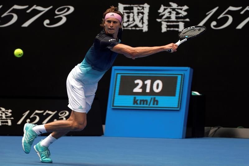 Los jóvenes Zverev y Coric, a segunda ronda por la vía rápida