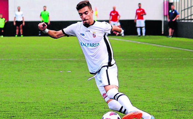 El Coria firma un 'hat-trick' en incorporaciones