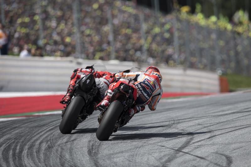 La presentación del equipo de Marc Márquez y Jorge Lorenzo, en "Box Repsol"