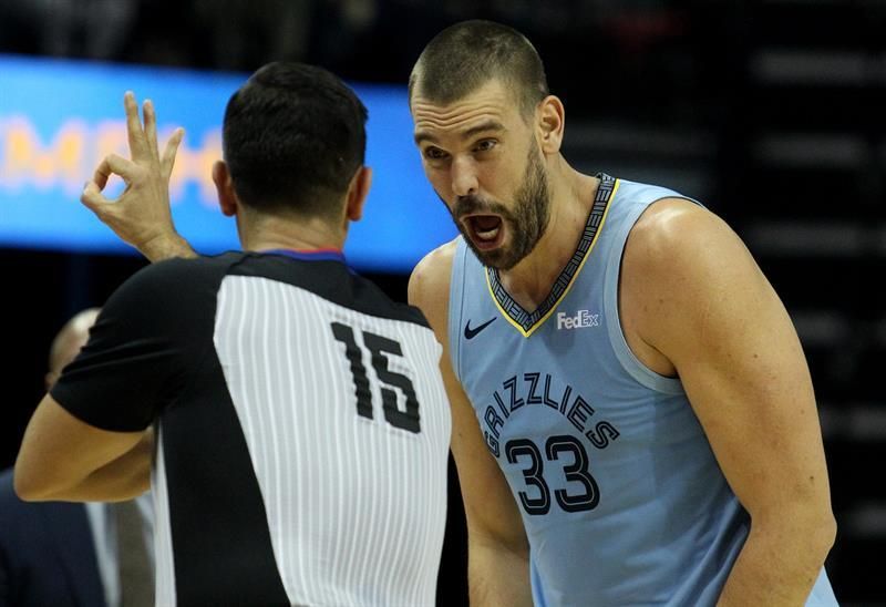 Árbitros interactuarán con los aficionados en las redes sociales durante los partidos