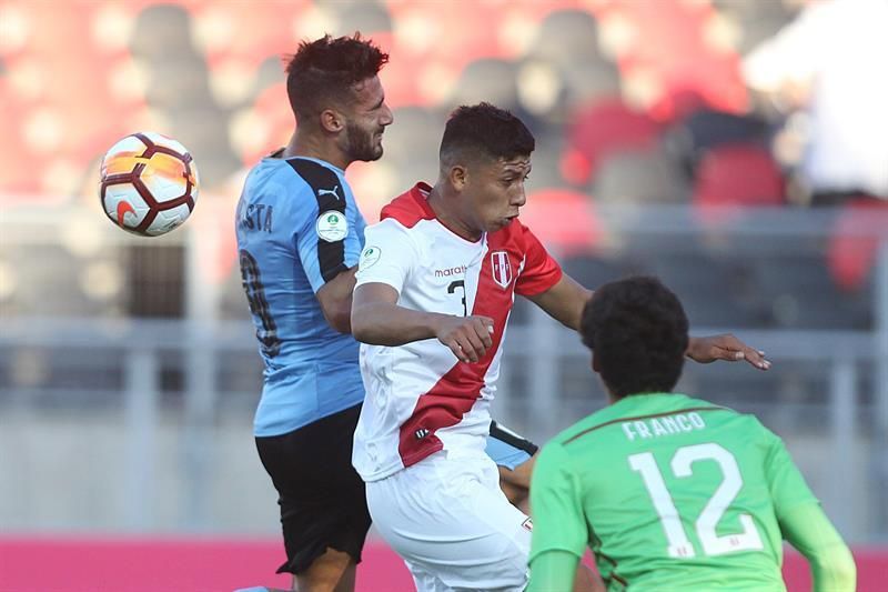 0-1. Perú rentabiliza un penalti para tumbar al vigente campeón Uruguay
