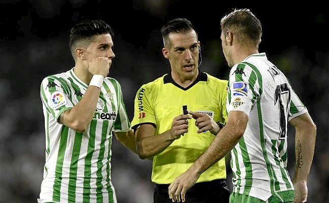 Estrada Fernández, árbitro designado para el Athletic-Betis
