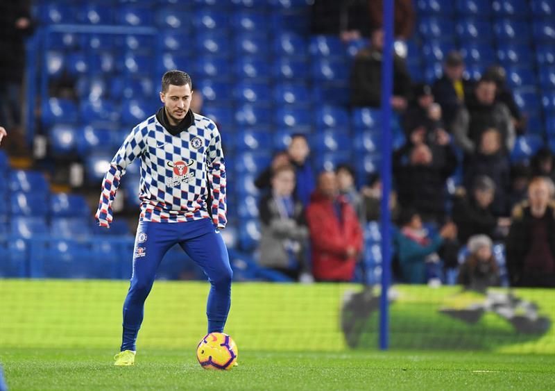 Hazard niega contactos con el Madrid pero no lo descarta como destino