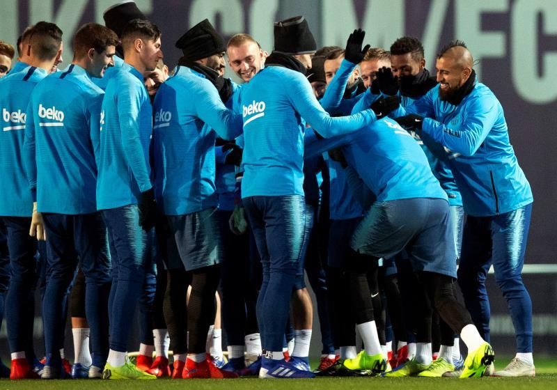 Boateng viaja a Sevilla con el Barça