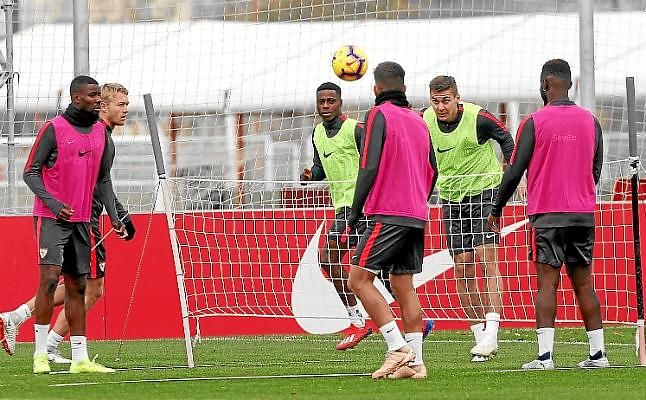 Wöber se estrena en la convocatoria del Sevilla