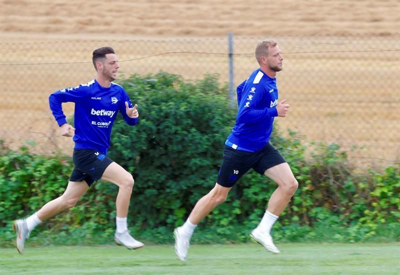 Burgui: En el partido contra el Rayo nos podemos acercar a la salvación