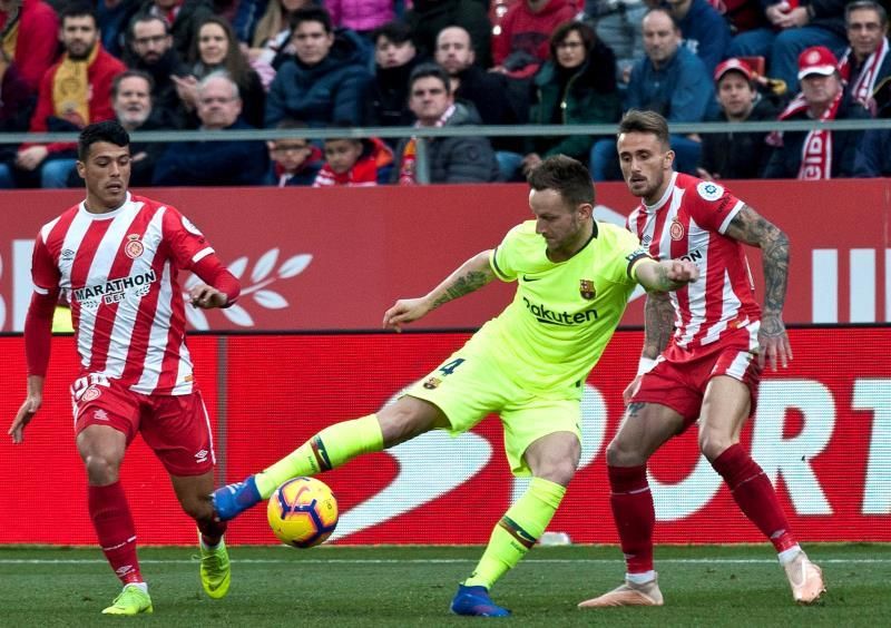 0-2. Messi sentencia a un Girona con diez