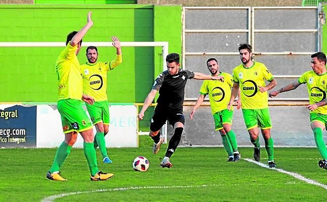 Los Barrios 2-1 Betis Deportivo: El filial despierta demasiado tarde