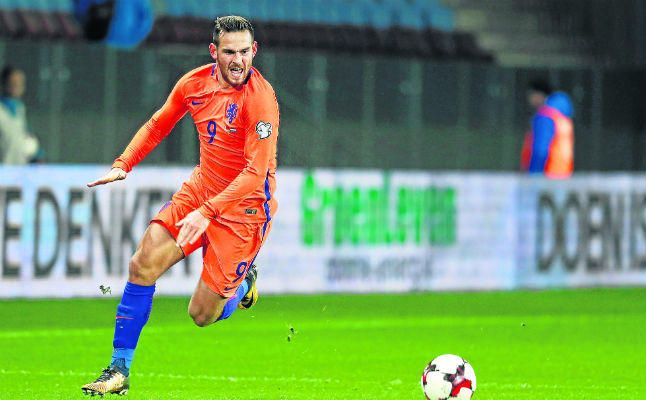 El Betis, en la recta final por el '9'