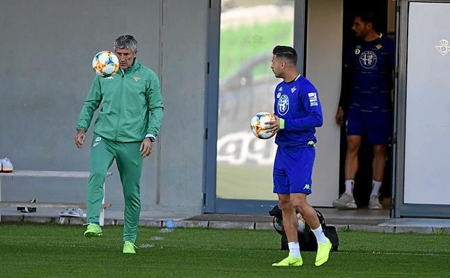 El Betis, ahora, le cierra la puerta a Sergio León