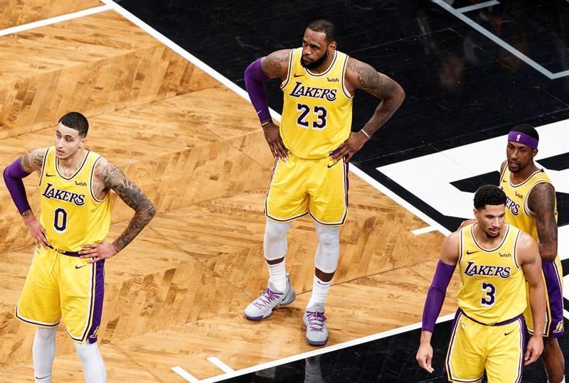120-123. Vuelve James y los Lakers consiguen la victoria ante los Clippers