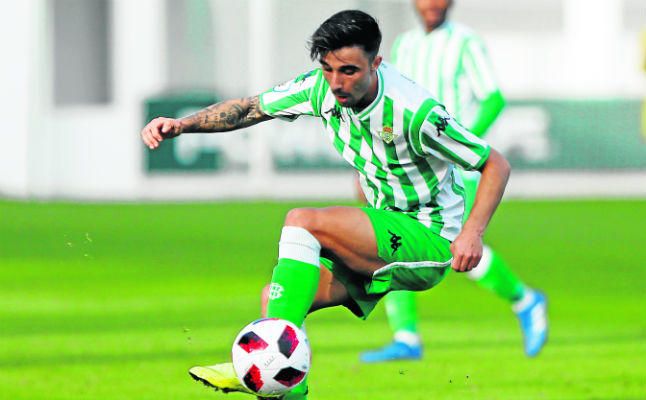 Betis Deportivo-Écija: Un derbi sin concesiones