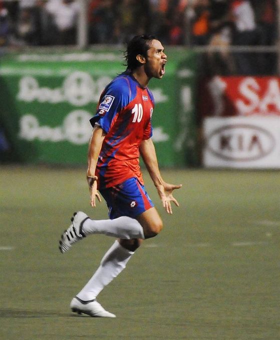 'Paté' Centeno llega al banquillo del Saprissa a días de la Concachampions