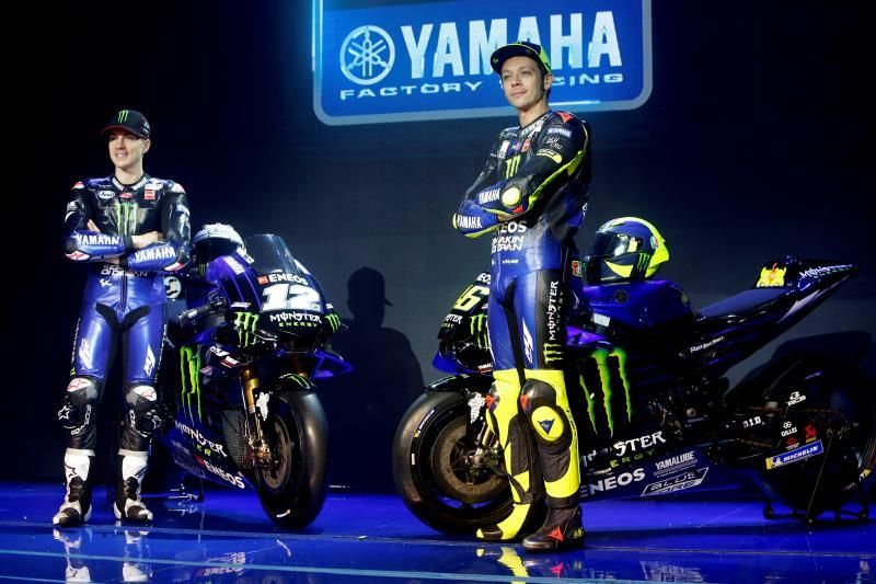Rossi y Viñales activan el "Modo bestia" con nuevos colores en sus Yamaha