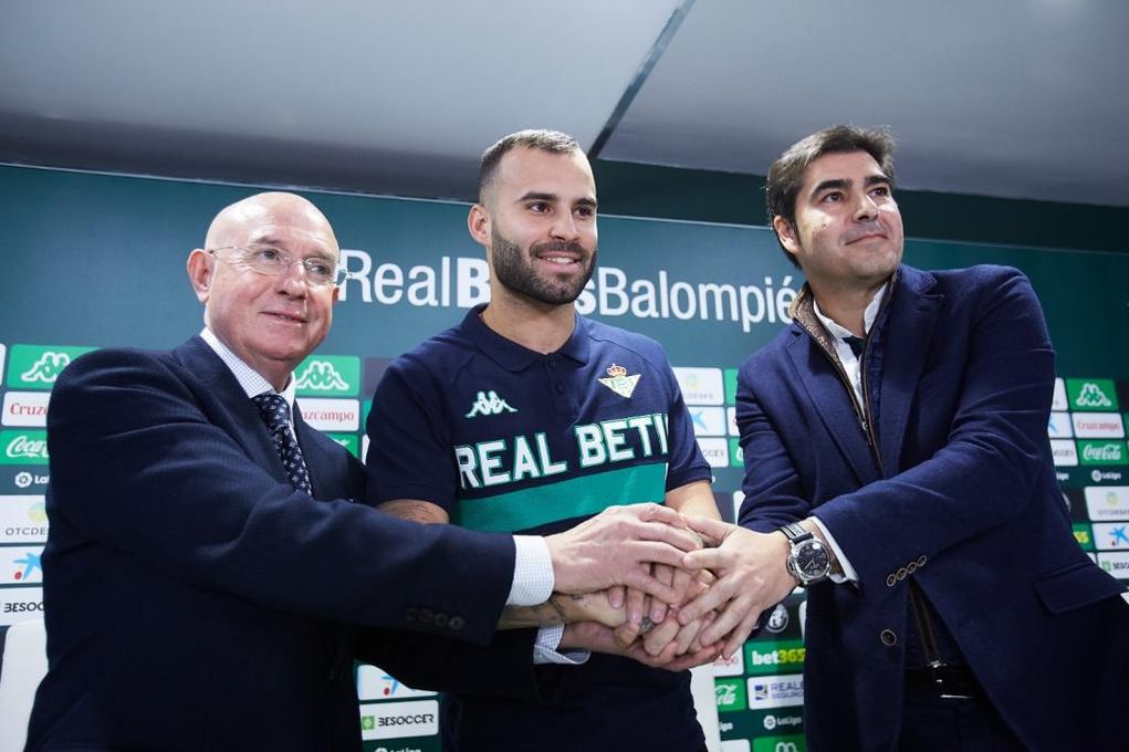 Serra explica por qué no llegó otro delantero al Betis en enero