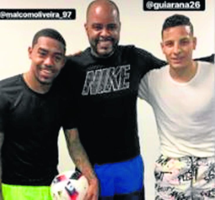 Arana se entrenó con Malcom en Barcelona