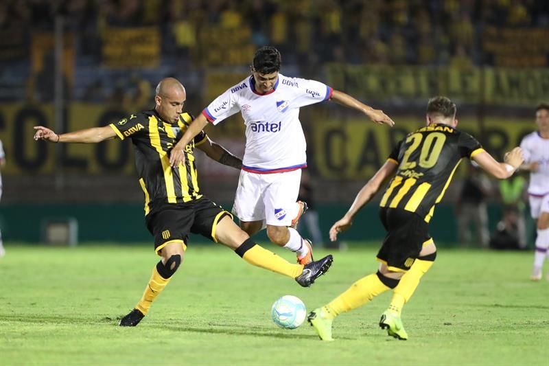 Nacional y Peñarol se solidarizan con el Flamengo tras la tragedia en su centro