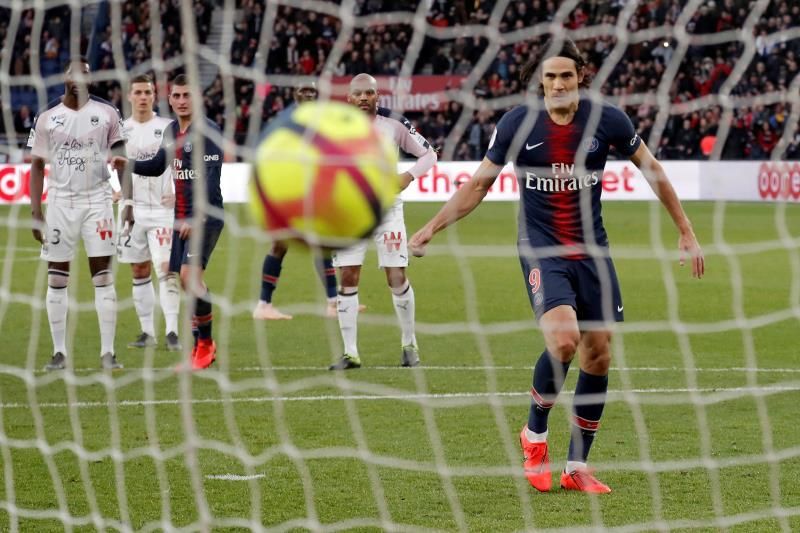 Cavani propicia el reencuentro con el triunfo del París Saint Germain