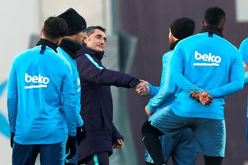 Messi y Dembélé entran en una convocatoria con 19 futbolistas