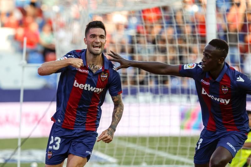 Paco López confirma que cuenta con Jason pese al posible fichaje por el Valencia