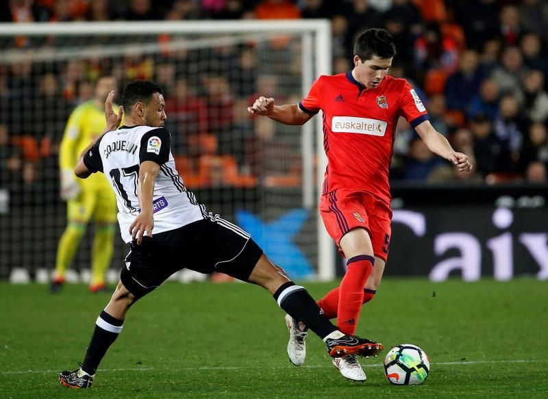 Valencia y Real Sociedad enfrentan en Mestalla sus trayectorias ascendentes