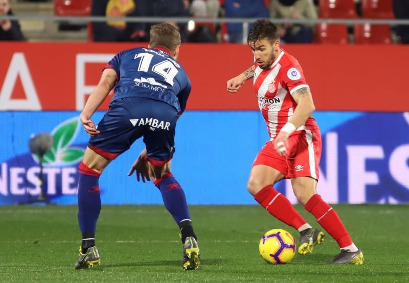 0-2. El 'Chimy' Ávila ratifica la resurrección del Huesca