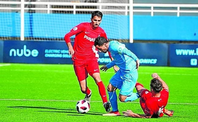 Talavera 2-1 Sevilla Atlético: Un penalti le deja sin nada