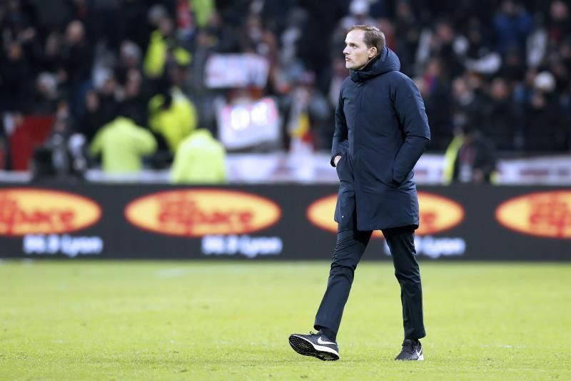 Tuchel ve "súper difícil" que Cavani juegue contra el Manchester el martes