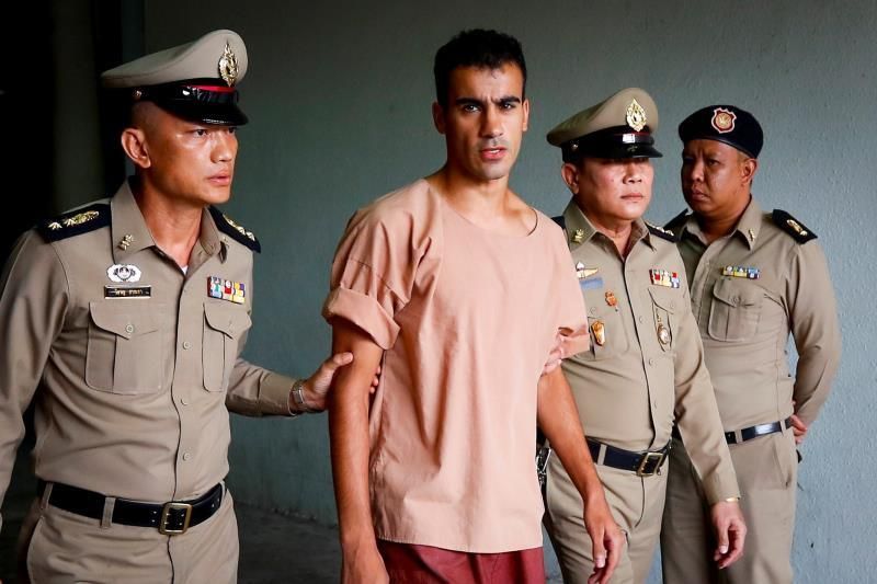 Un tribunal tailandés ordena liberar al futbolista bareiní reconocido como refugiado por Australia