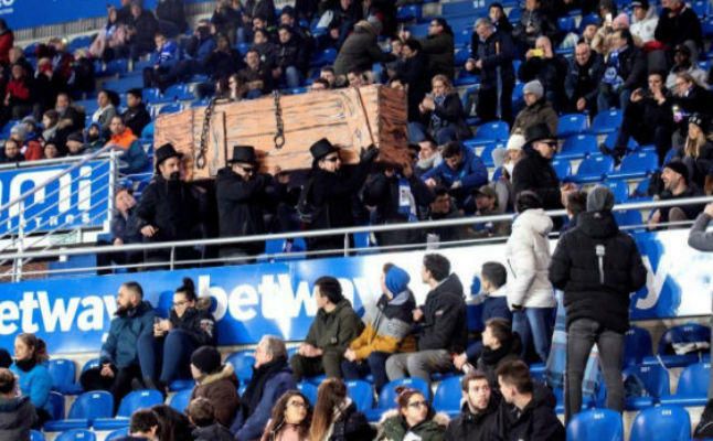 La Liga censura el luto de Mendizorroza