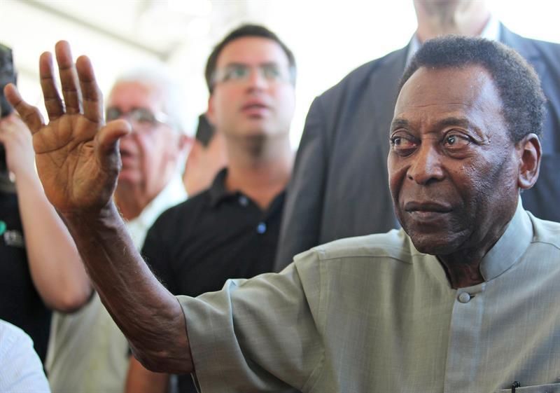 Pelé homenajea a Gordon Banks y recuerda los estrechos lazos que les unían