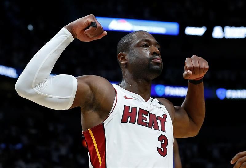 101-112. Wade dirige la victoria de los Heat