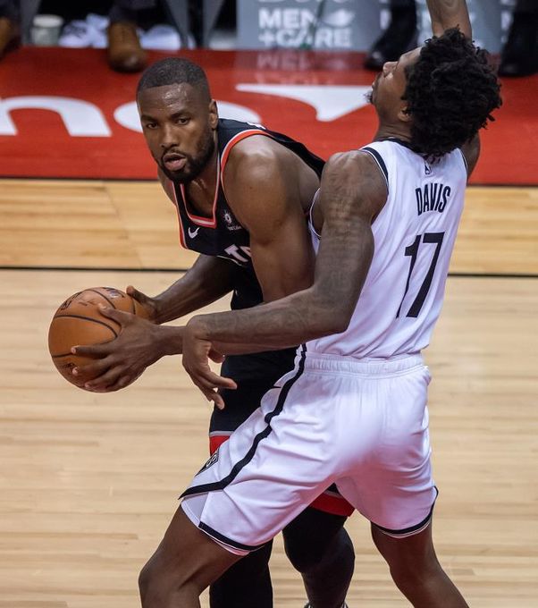 Ibaka y Marc Gasol, combinación ganadora en los Raptors