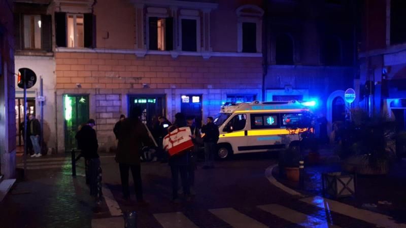Tres españoles reciben el alta tras resultar heridos en una pelea entre hinchas en Roma