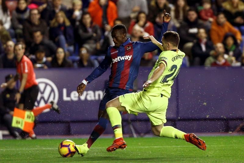 Paco López dice que traspaso de Boateng está "prácticamente hecho"