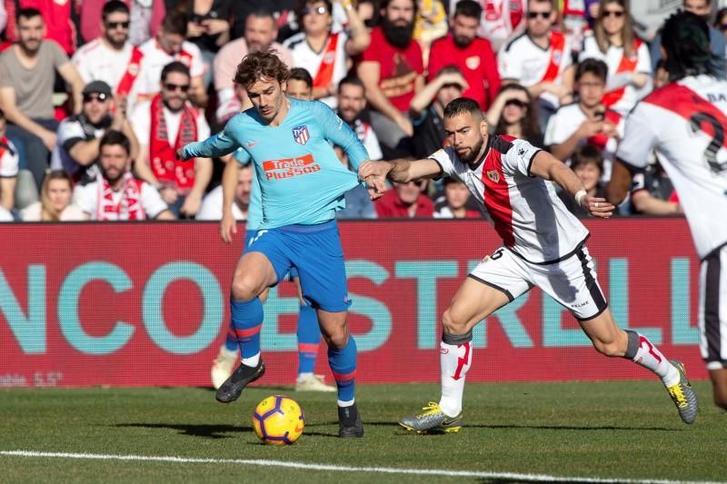 0-1. Griezmann y la fortuna alivian al Atlético